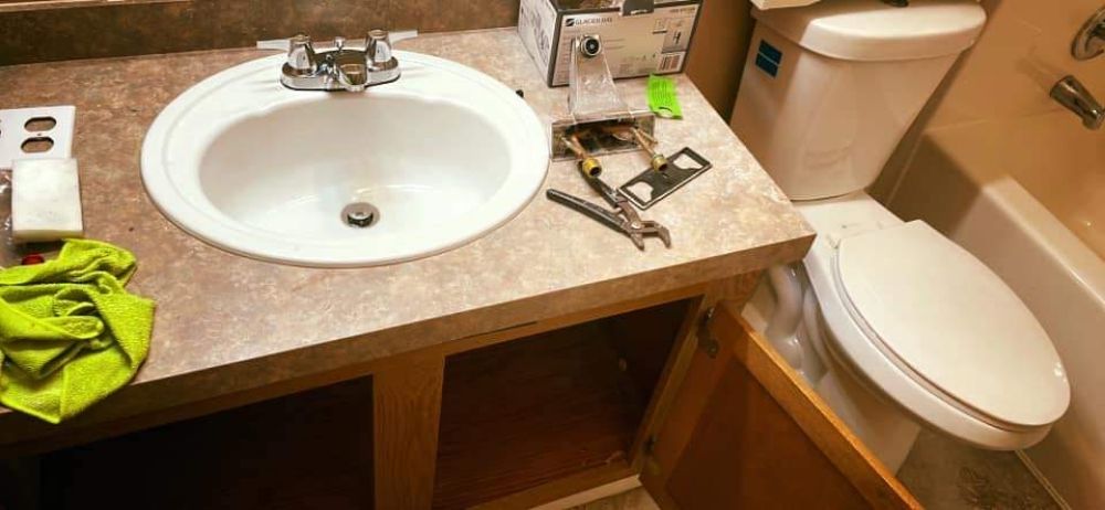 Slide of Handy Mannys Renovation