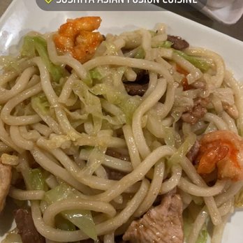 Sushiya - Combo wheat noodle plate - Asian Fusion Near Me - Albuquerque, New Mexico