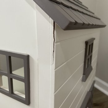 Highlawn Moving & Storage - Brand new dollhouse, broken - Movers Near Me - Brooklyn, New York