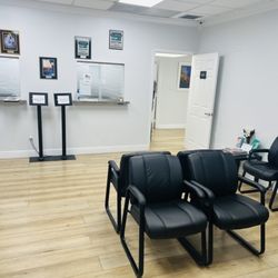 Shahid Randhawa, MD - Allergy, Asthma & Sinus Associates - Waiting area