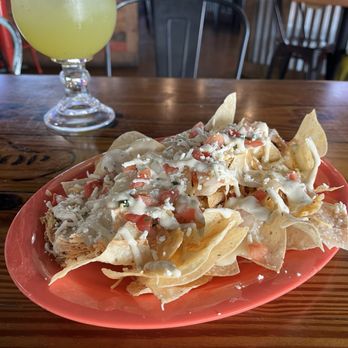 Fuzzy's Taco Shop - Shredded Chicken Nachos - Tex-Mex Near Me - Orlando, Florida