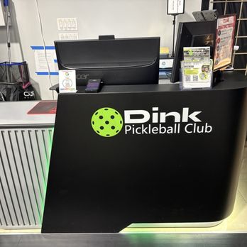 Dink Pickleball - Front desk - Tennis Near Me - Richmond, British Columbia Dink Pickleball - Front desk - Tennis Near Me - Richmond, British Columbia