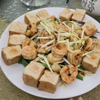 Golden Lake Pavilion - Fried Tofu - Dim Sum Near Me - Flushing, New York Golden Lake Pavilion - Fried Tofu - Dim Sum Near Me - Flushing, New York