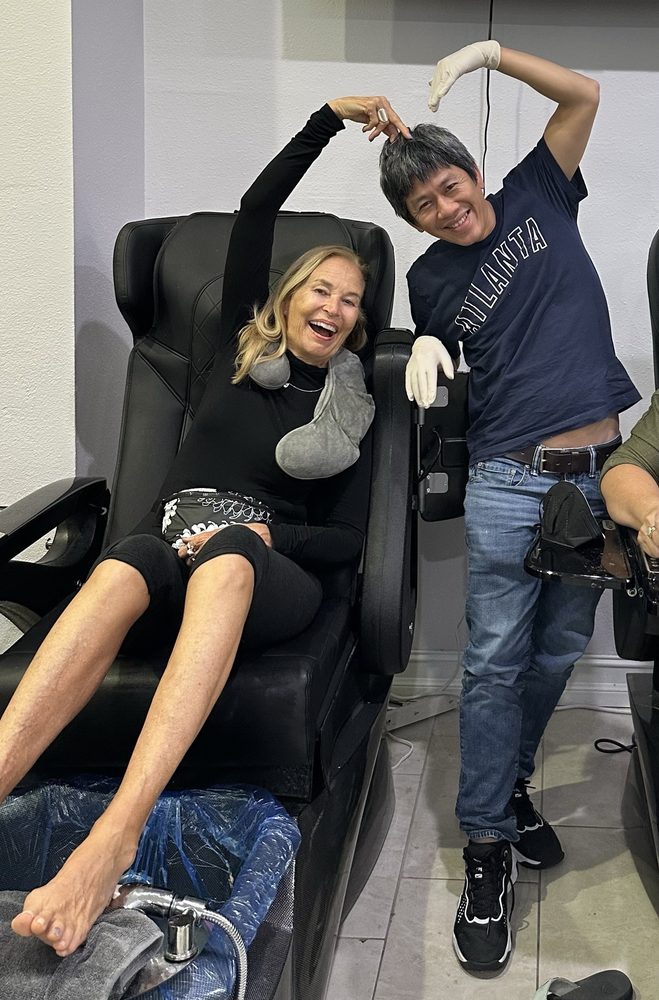 Celebrity Nail Spa Logo