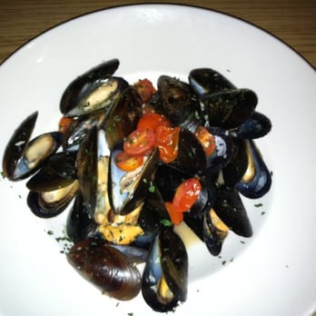 Jergel's Rhythm Grille - PEI Mussels - American Near Me - Warrendale, Pennsylvania