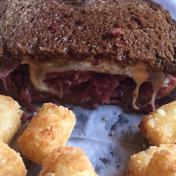 Doyle's Pub - Fanfuckingtastic Ruben - Pubs Near Me - Richmond, Illinois