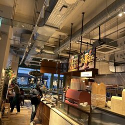 Farmer J - Dining room