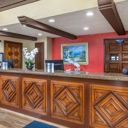 Best Western Americana Inn - Front Desk