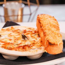 Son'z Steakhouse - Tender, garlicky, buttery perfection