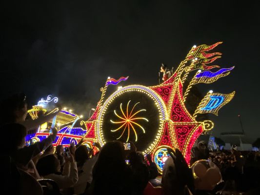 Tokyo Disneyland by null