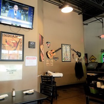 Murphy's Pubhouse South - Dining room - Irish Pub Near Me - Indianapolis, Indiana