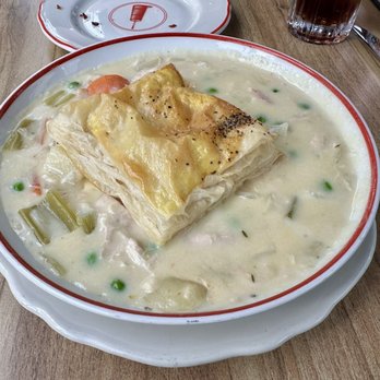 Founding Farmers DC - Chicken Pot Pie - American Near Me - Washington, DC, District of Columbia