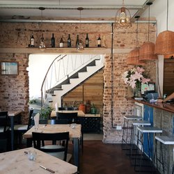 Surubí - downstairs dining room and bar