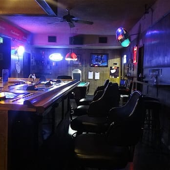 Hard Hat Lounge - Dive Bars Near Me - Las Vegas, Nevada Hard Hat Lounge - Dive Bars Near Me - Las Vegas, Nevada