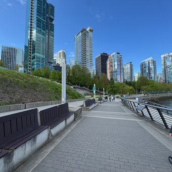 Harbour Green Park - walkway - Parks Near Me - Vancouver, British Columbia Harbour Green Park - walkway - Parks Near Me - Vancouver, British Columbia