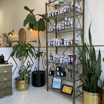 Harper Paige Salon - Interior (R+Co Products) - Hair Salons Near Me - San Francisco, California Harper Paige Salon - Interior (R+Co Products) - Hair Salons Near Me - San Francisco, California