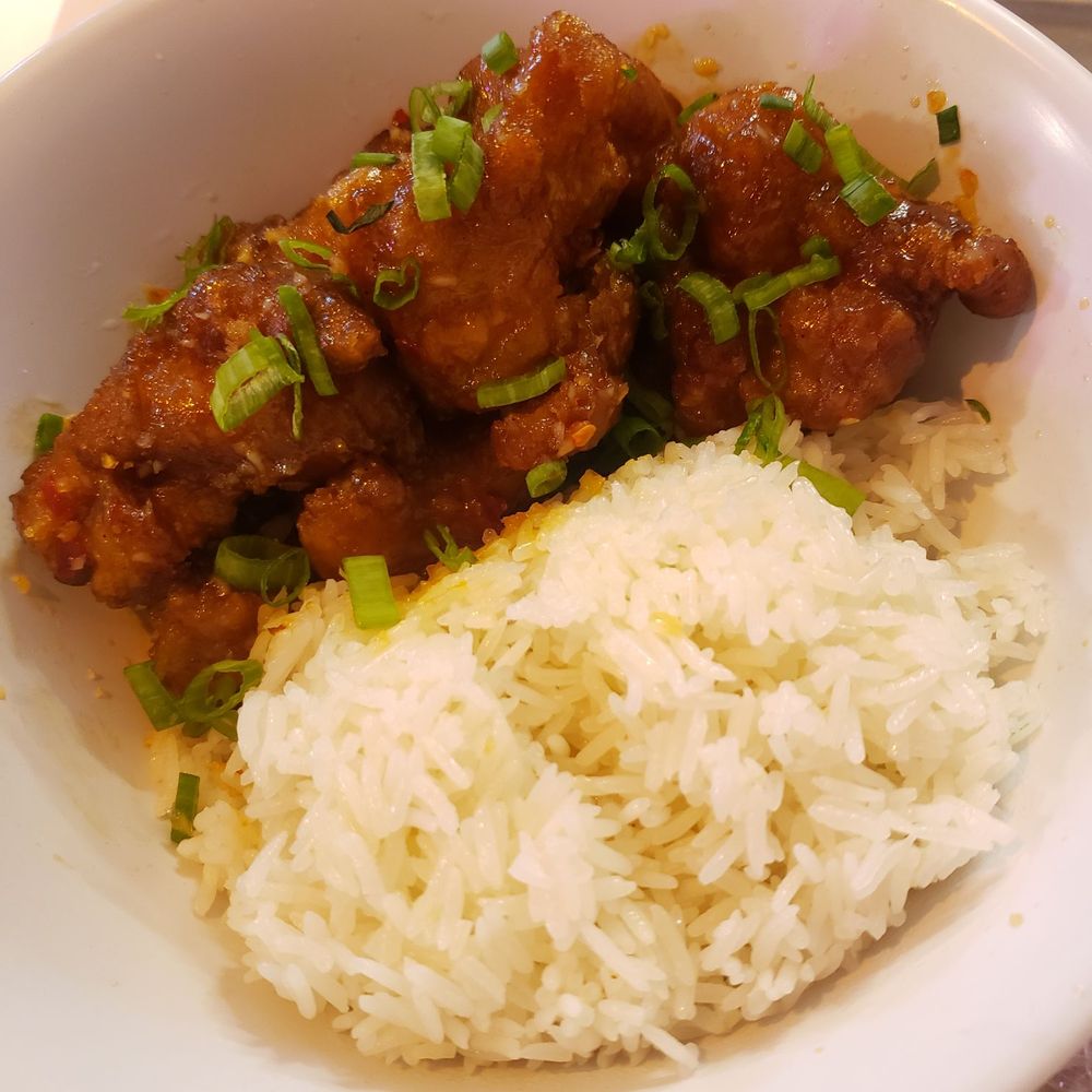 Kitsune House - Honey garlic chicken bowl - Chinese Near Me - Miami, Florida Kitsune House - Honey garlic chicken bowl - Chinese Near Me - Miami, Florida