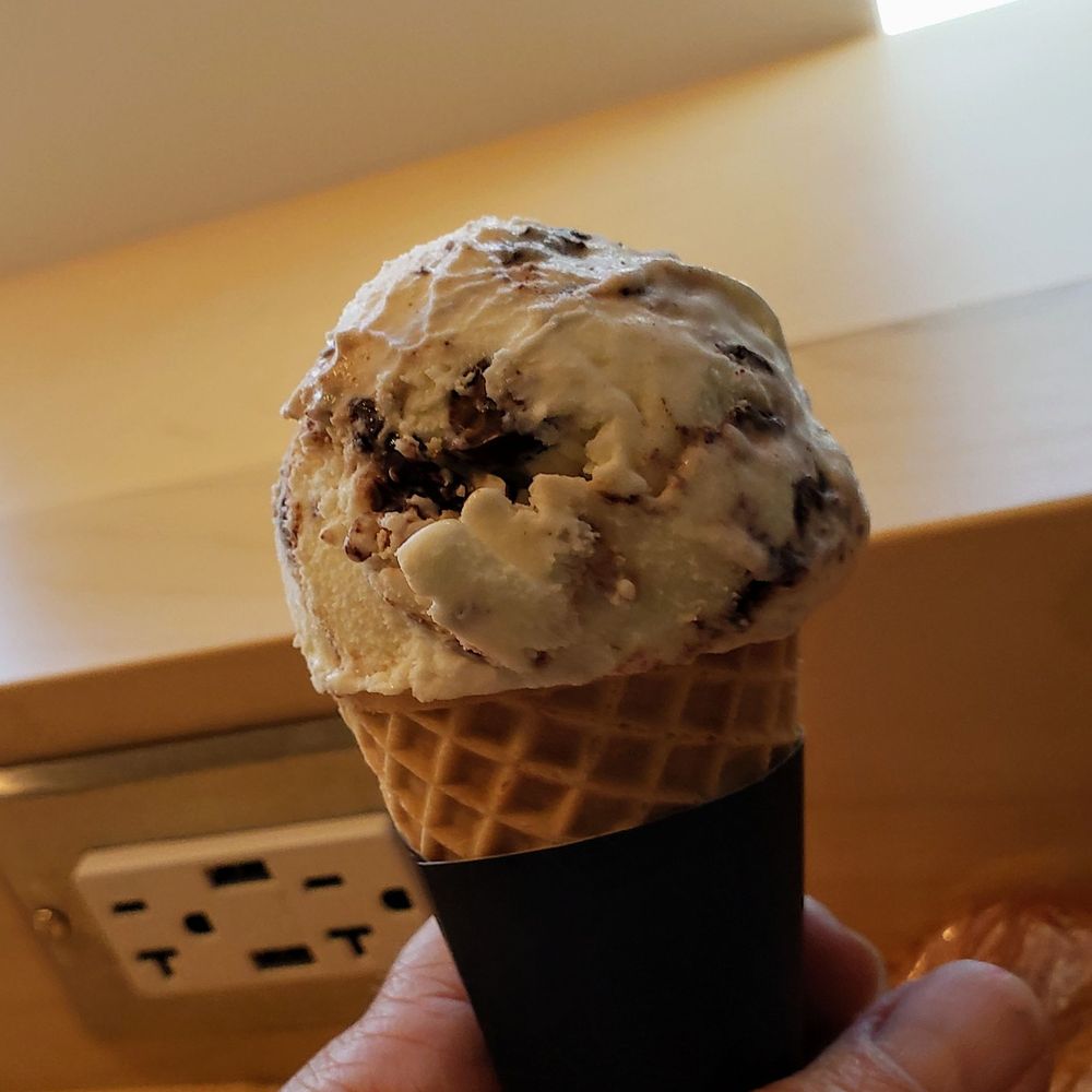Holiday Market Select - Moose tracks ice cream cone - Grocery Near Me - Birmingham, Michigan Holiday Market Select - Moose tracks ice cream cone - Grocery Near Me - Birmingham, Michigan