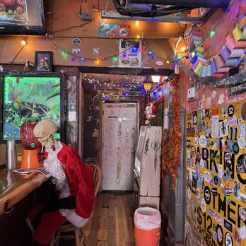 Silver Moon Saloon - Inside - Dive Bars Near Me - Winston-Salem, North Carolina