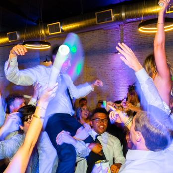 NAL Entertainment - Dance floor - DJs Near Me NAL Entertainment - Dance floor - DJs Near Me