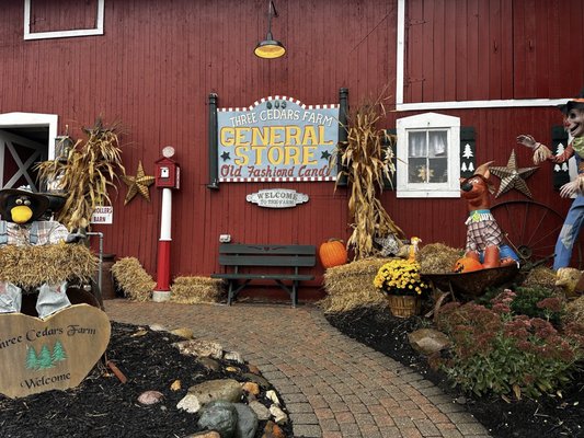 Three Cedars Farm by null