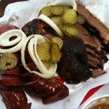 Harmon's Barbecue - Family meal!! - Barbeque Near Me - Cibolo, Texas