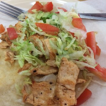 Taqueria La Tapatia 4 - Chicken fajita taco - Mexican Near Me - Sinton, Texas Taqueria La Tapatia 4 - Chicken fajita taco - Mexican Near Me - Sinton, Texas