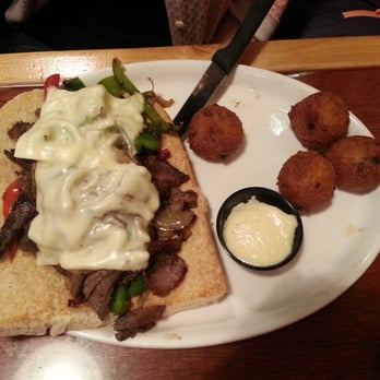 Buzzard Billy's - Cajun/Creole Near Me - Des Moines, Iowa