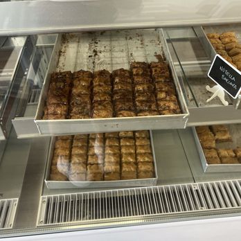 Blue Amphora - Baklava - Desserts Near Me - Orlando, Florida Blue Amphora - Baklava - Desserts Near Me - Orlando, Florida