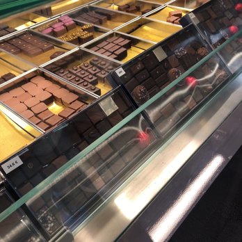 Chocolat Illèné - Chocolatiers & Shops Near Me - Paris, 75