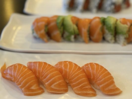 Niko Niko Sushi by null