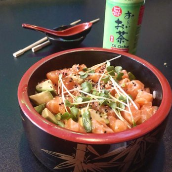 Lili Sushi - Sushi Bars Near Me - Carol Stream, Illinois