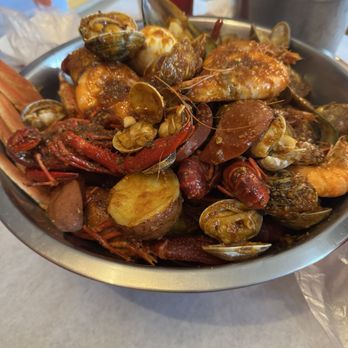 Dragon's Crawfish - Cajun/Creole Near Me - Tacoma, Washington Dragon's Crawfish - Cajun/Creole Near Me - Tacoma, Washington