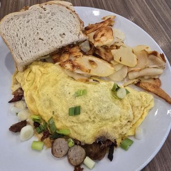 Broken Yolk Cafe - Breakfast & Brunch Near Me - Chula Vista, California