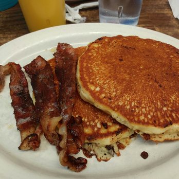 The Cooperstown Diner - Number 10. Short stack of chocolate chip pancakes and 3 slices of bacon - American Near Me - Cooperstown, New York