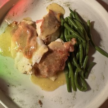 Antica Pesa - SALTIMBOCCA ALLA ROMANA DI RANA PESCATRICE, FAGIOLINI ALLA CITRONETTE DI LIMONE - Roman Near Me - Rome, RM Antica Pesa - SALTIMBOCCA ALLA ROMANA DI RANA PESCATRICE, FAGIOLINI ALLA CITRONETTE DI LIMONE - Roman Near Me - Rome, RM