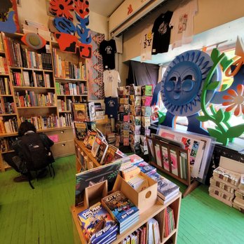 Desert Island - Comic Books Near Me - Brooklyn, New York Desert Island - Comic Books Near Me - Brooklyn, New York