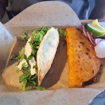Tacos 805 - Crispy taco and birria taco - Mexican Near Me - Simi Valley, California