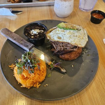 Makers & Finders - El Paisa Arepa - Breakfast & Brunch Near Me - Henderson, Nevada Makers & Finders - El Paisa Arepa - Breakfast & Brunch Near Me - Henderson, Nevada