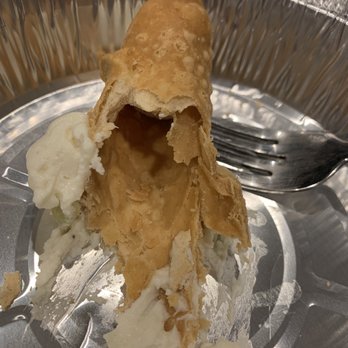 Gregorio's Trattoria - Virtually empty $8 cannoli. - Italian Near Me - Potomac, Maryland