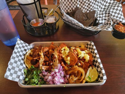 El Vagon Tacos by null