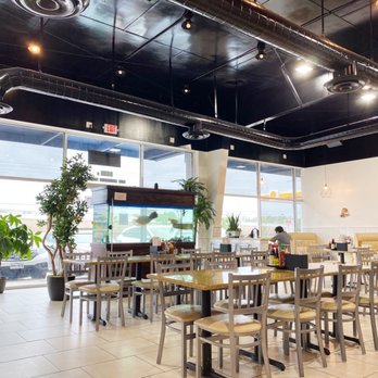Com Ga Thuong Hai - Clean, bright, and spacious - Vietnamese Near Me - Houston, Texas