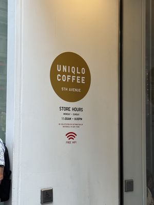 UNIQLO COFFEE 5th Avenue by null