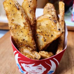 Wendy's - Seasoned potatoes