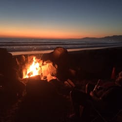 Camper Rentals USA - On our last night we last minute decided we wanted to be at the beach! Amazing view from the Rincon space 42 in Ventura ca.