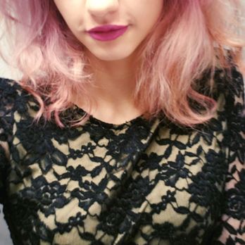 6 Salon - Birmingham - Hair Salons Near Me - Birmingham, Michigan