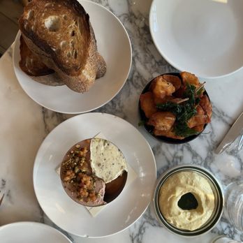 Bar Bête - French Near Me - Brooklyn, New York