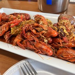 a plate of cooked crawfishs