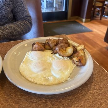 Bill's Cafe - Breakfast & Brunch Near Me - San Jose, California Bill's Cafe - Breakfast & Brunch Near Me - San Jose, California