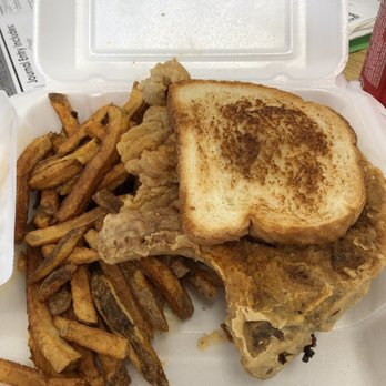 Crazy Brothers - This Lil Piggy (Porkchop) - Breakfast & Brunch Near Me - Dallas, Texas
